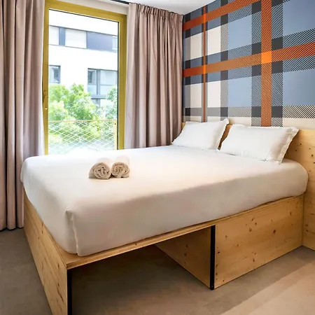 Hotel Easyhotel Euromed 2*